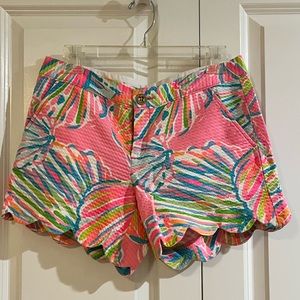 Lilly Pulitzer scalloped shorts